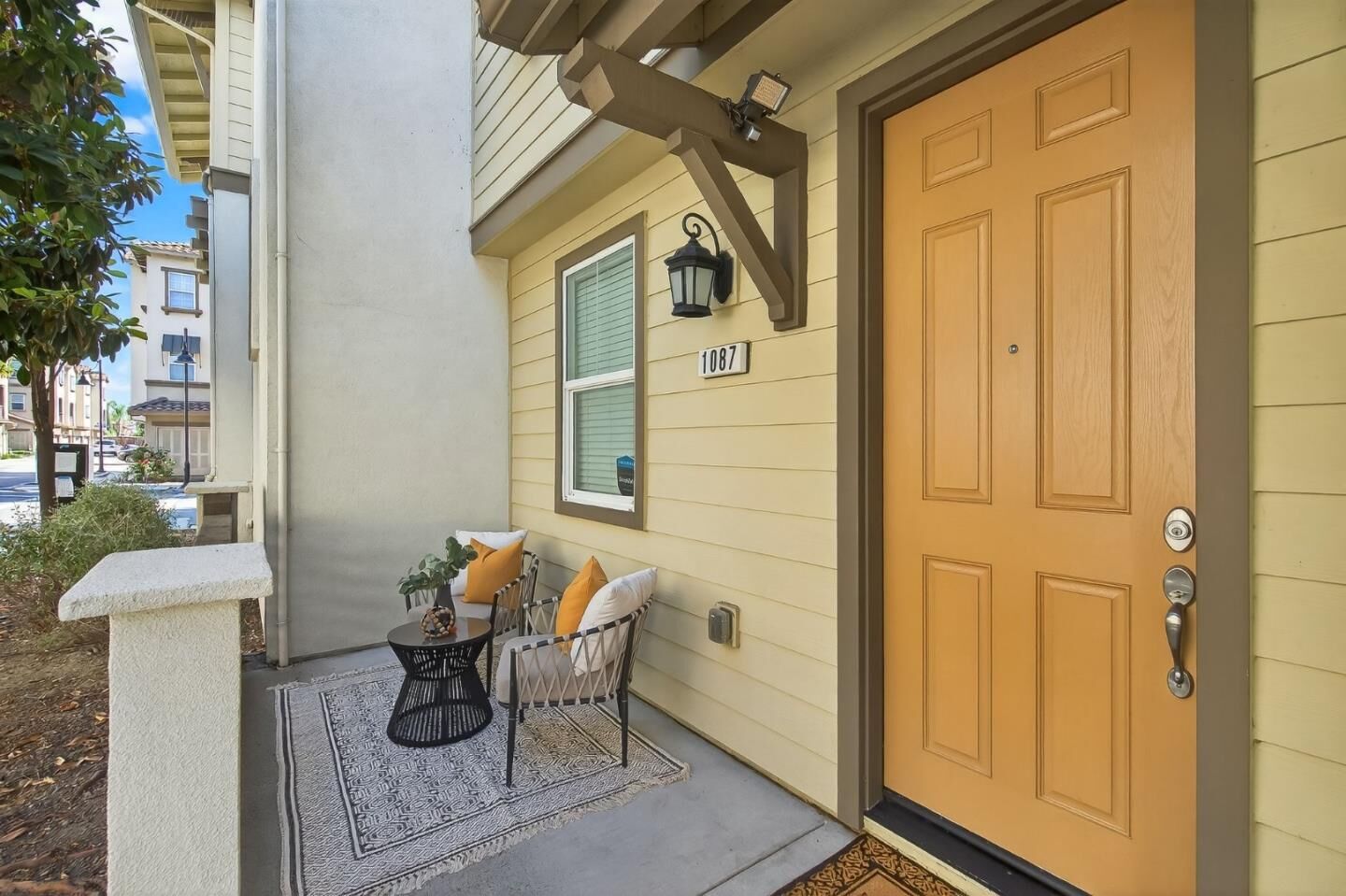 Property Photo: 1087 Yarrow Terrace CA 95133