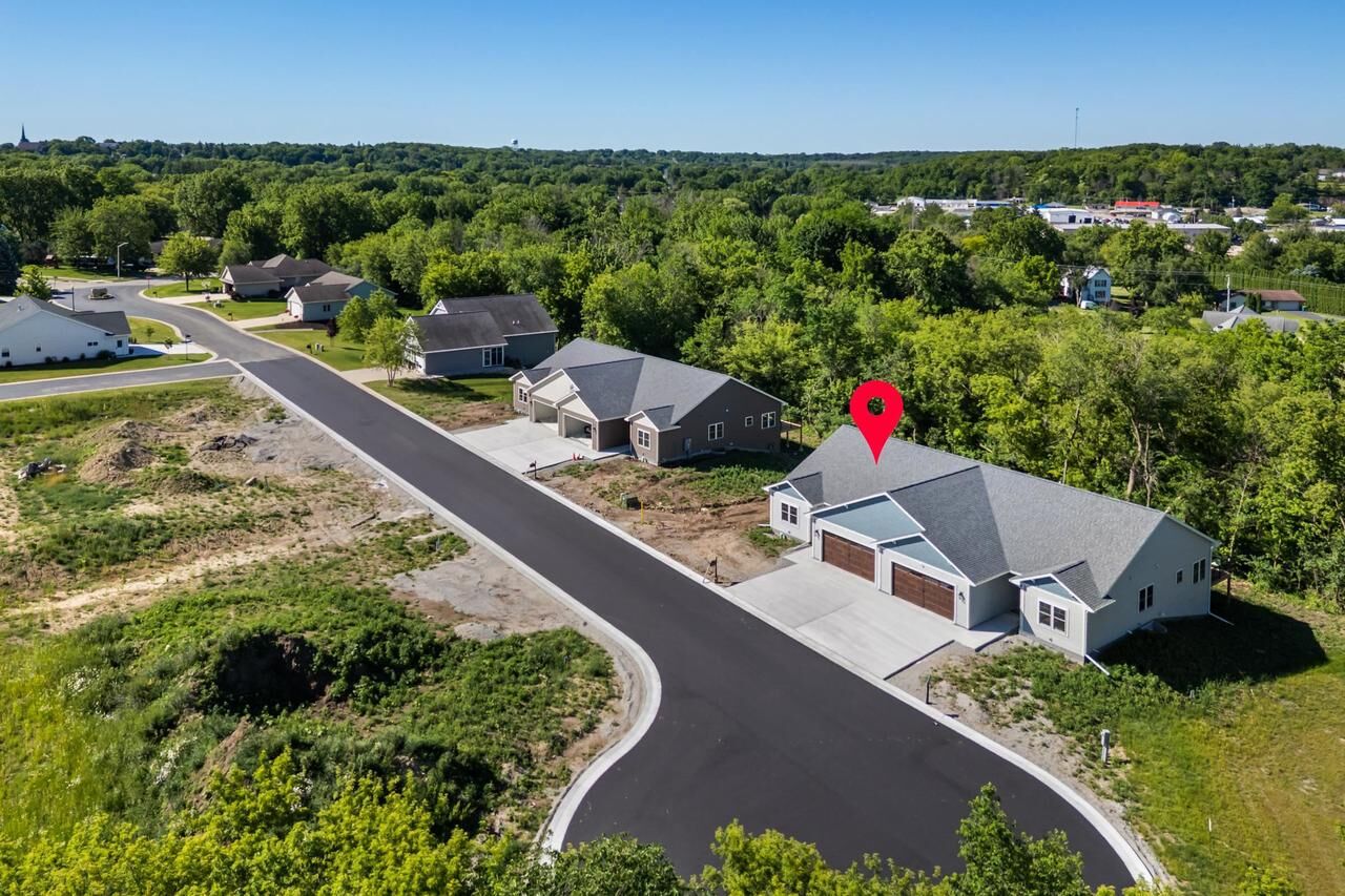 Property Photo:  754 Kensington Drive  WI 54971 