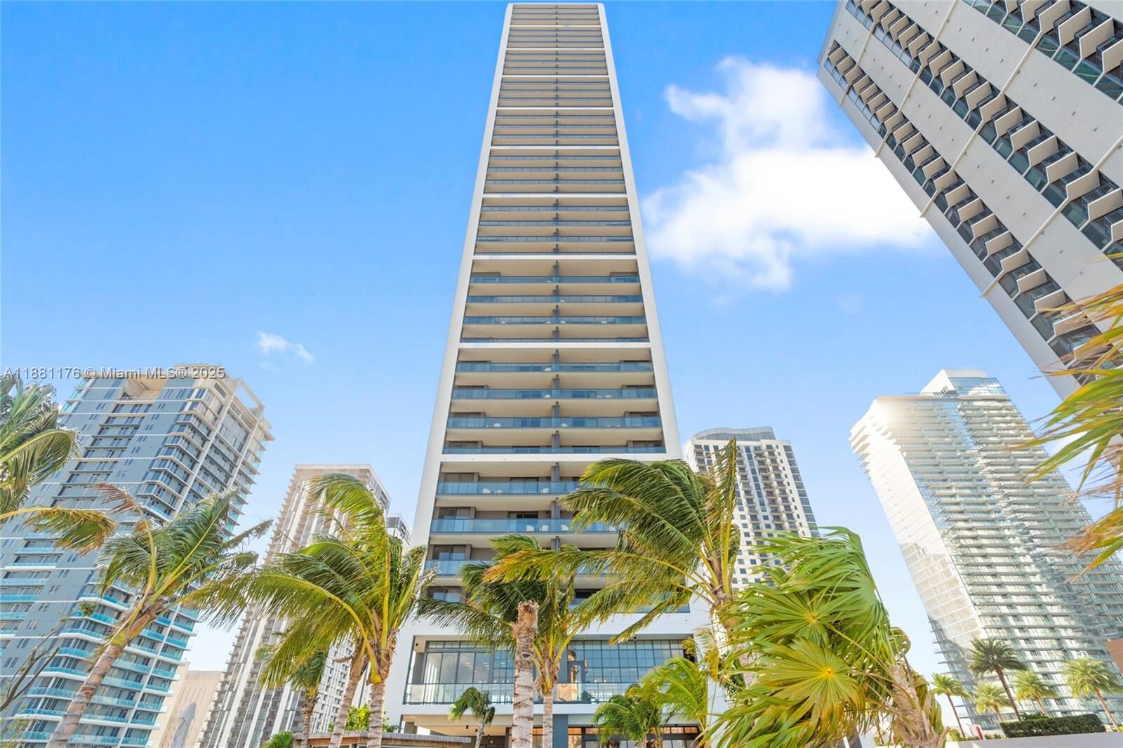 Property Photo:  601 NE 1st Ave 2506  FL 33132 