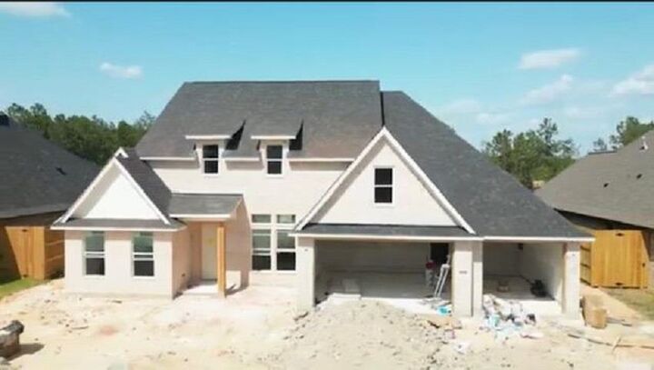 Property Photo:  1315 Natasha'S Way  TX 77657