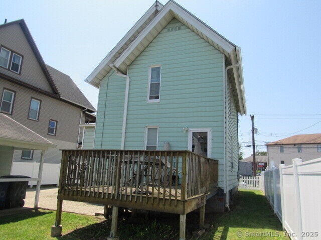 Property Photo:  76 Porter Street  CT 06606 