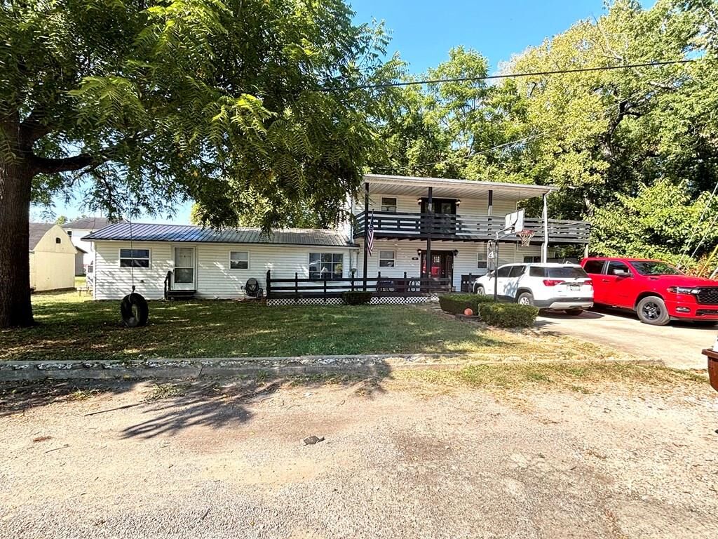 Property Photo: 207 Fitch Street OH 45661