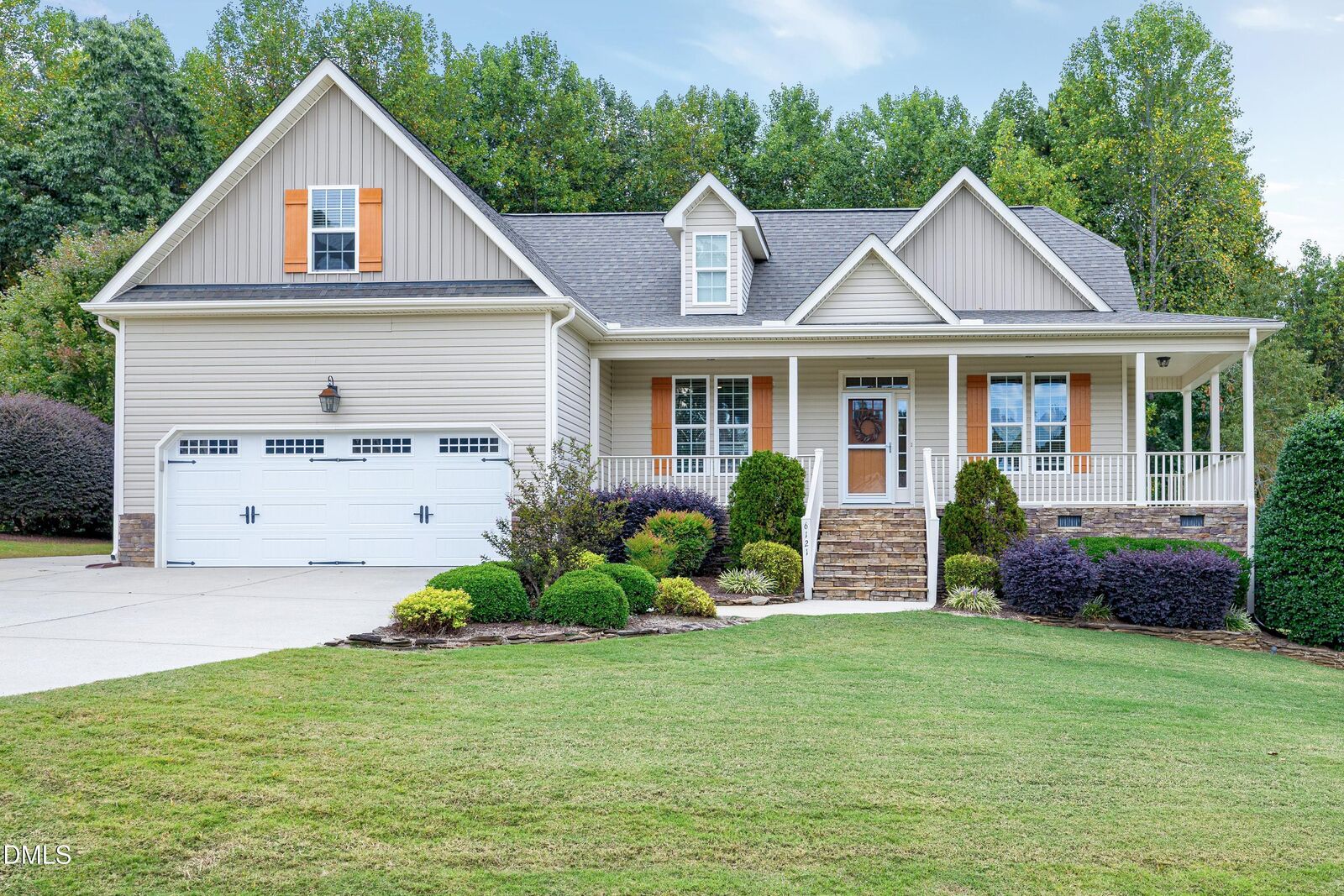 Property Photo: 6121 Catandpolly Lane NC 27603