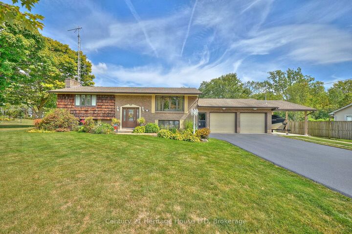 Property Photo:  544 Rosehill Road  ON L2A 5M4 