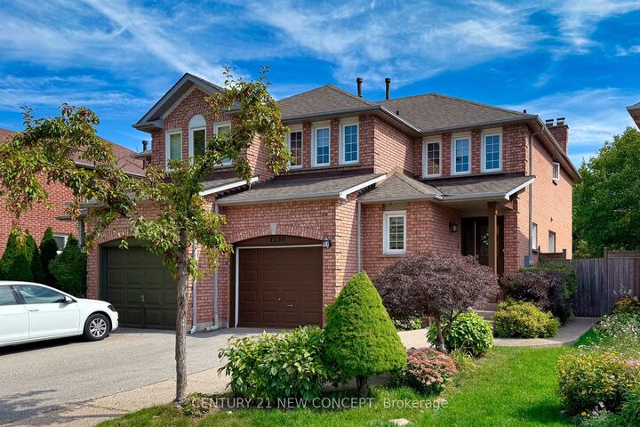 Property Photo: 1230 Old Oak Drive ON L6M 3K6