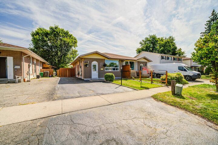 Property Photo:  55 Crawford Drive  ON L6V 2C6 