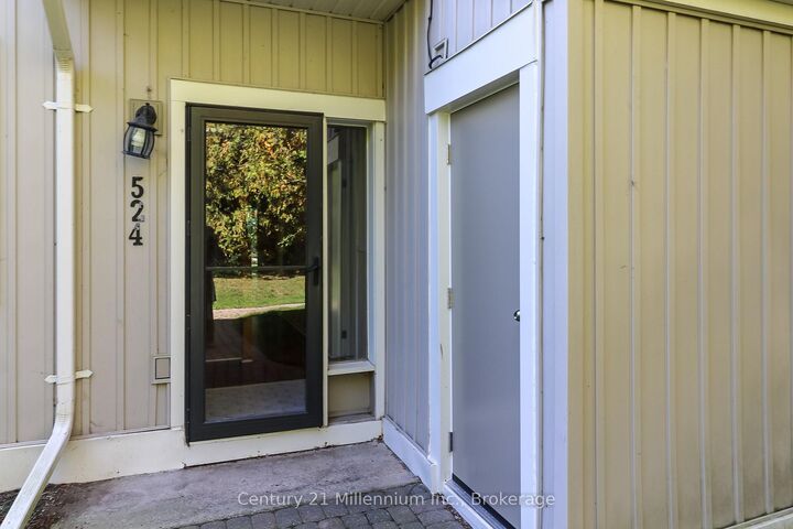 Photo de la propriété:  524 Oxbow Crescent  ON L9Y 5B4 