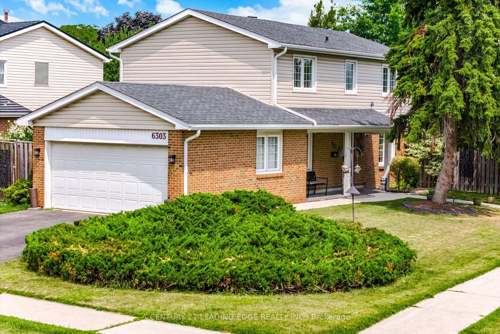 Property Photo:  6303 Neuchatel Road  ON L5N 2J7 