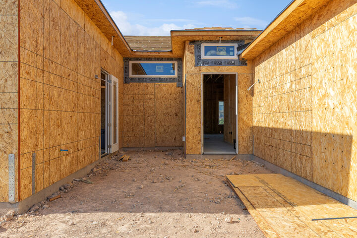 Property Photo:  939 N 325 E 32  UT 84737 