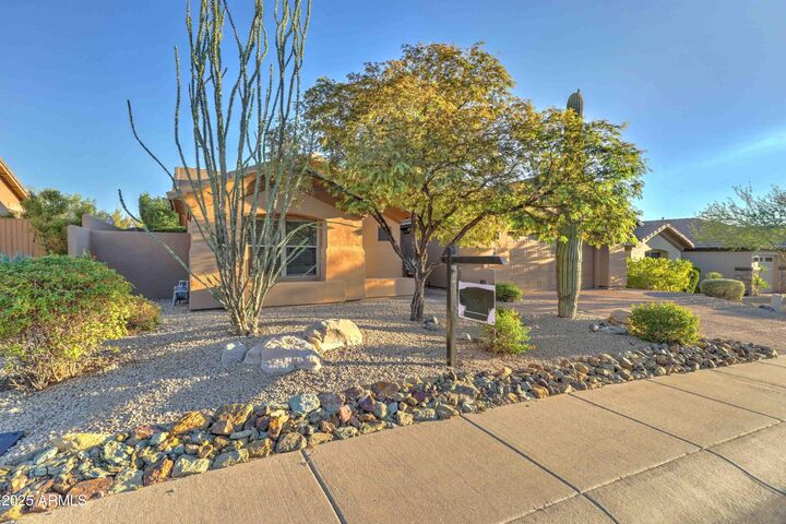 Property Photo:  14811 E Shimmering View  AZ 85268 