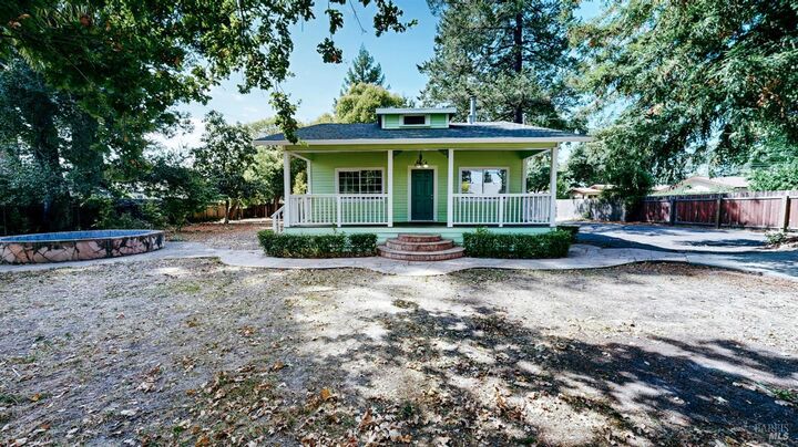 Property Photo: 1101 Burbank Avenue CA 95407
