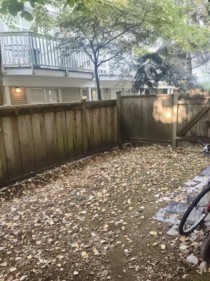 Property Photo: 9000 Granville Avenue 12 BC V6Y 1P8
