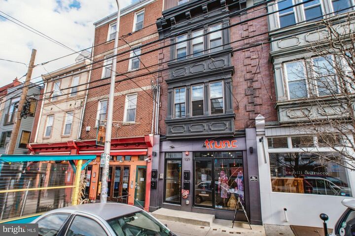 Property Photo: 929 N 2nd Street 1 PA 19123