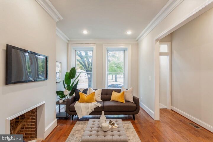 Property Photo:  1010 N Broadway  MD 21205 
