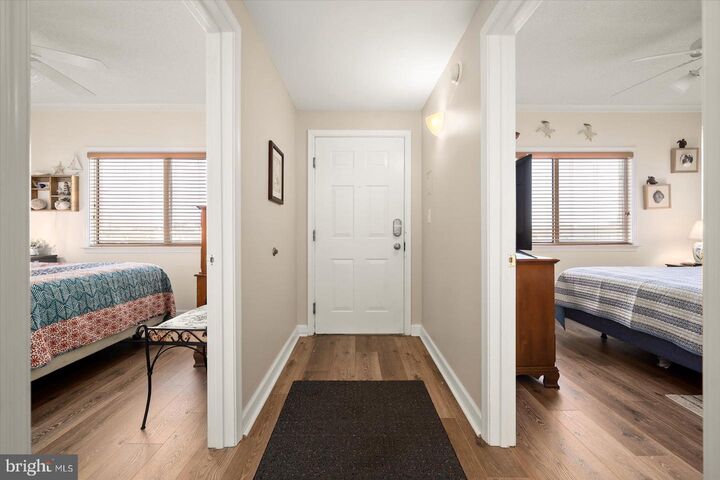 Property Photo:  305 11th Street 401  MD 21842