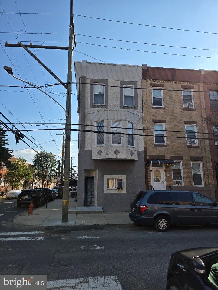 1500 W Ritner Street  Philadelphia PA 19145 photo