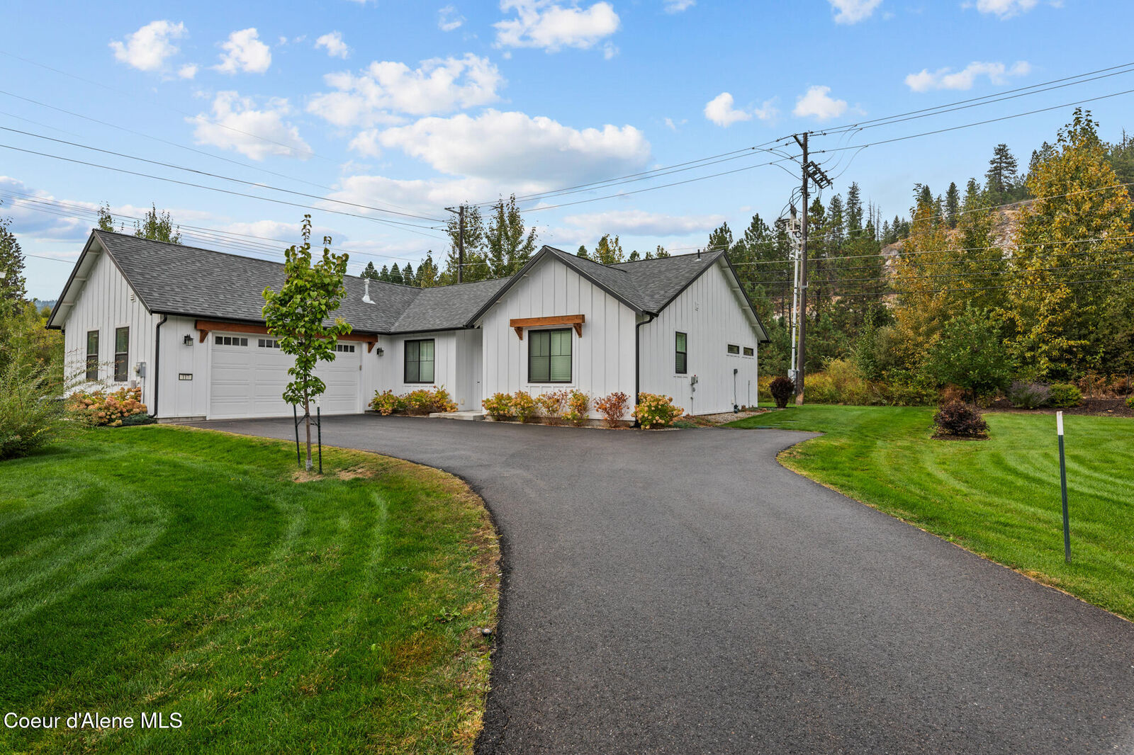 Property Photo: 117 Hanson Ct ID 83825