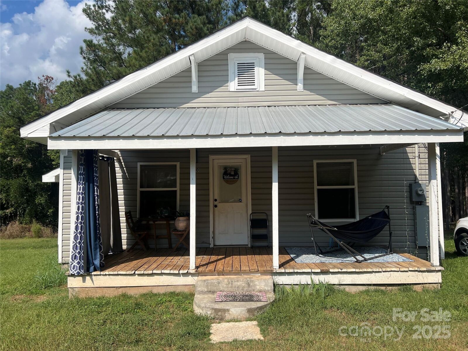 Property Photo:  190 Burgess Road  NC 28114 
