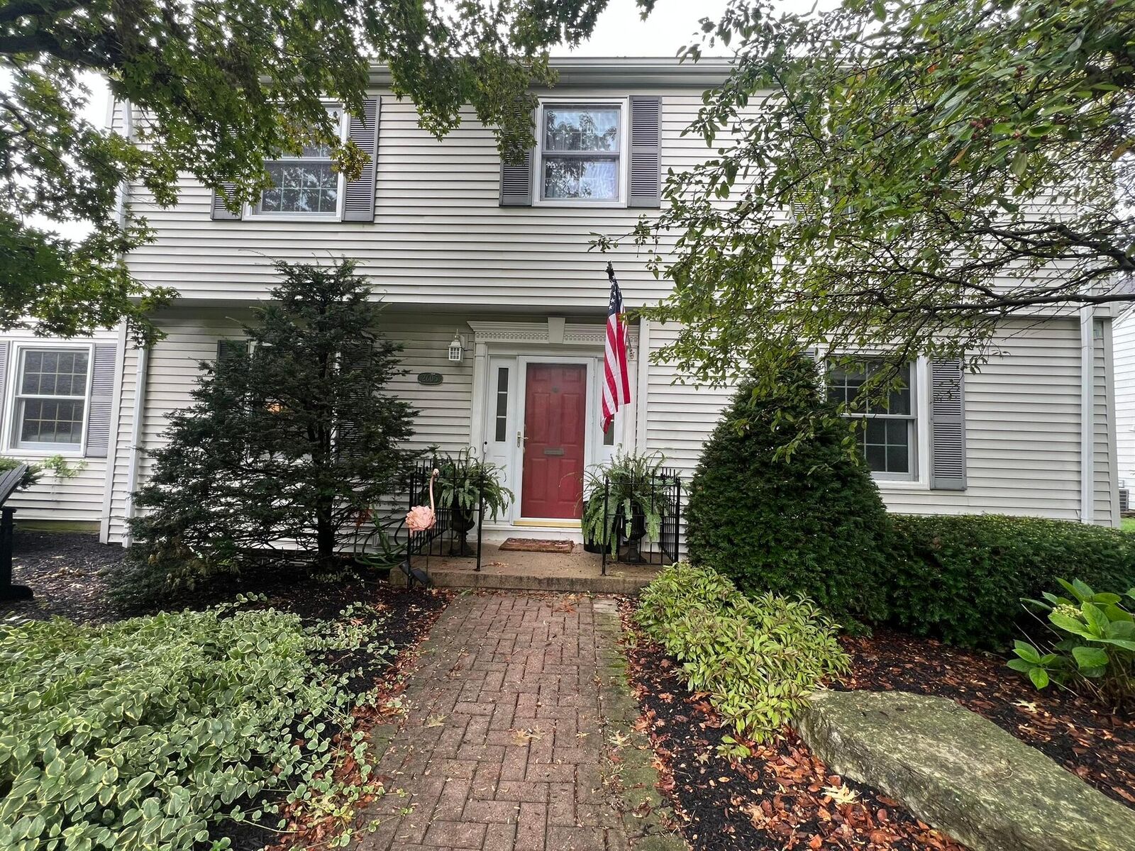 Property Photo: 2605 Kent Road OH 43221