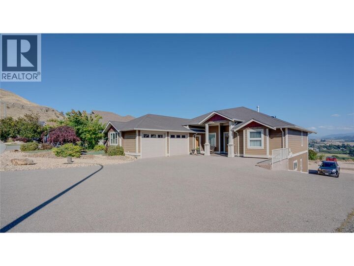 Property Photo: 567 Mt Ida Drive BC V1B 4A8