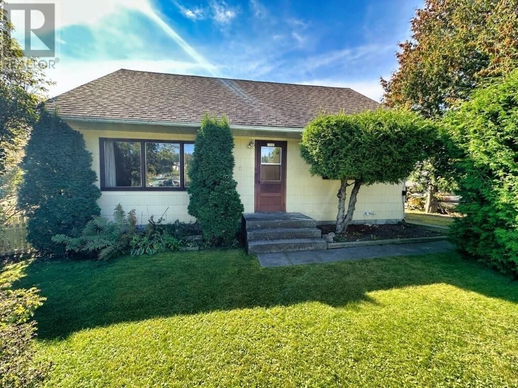 Property Photo:  128 Fifth Street  ON P0T 2J0 