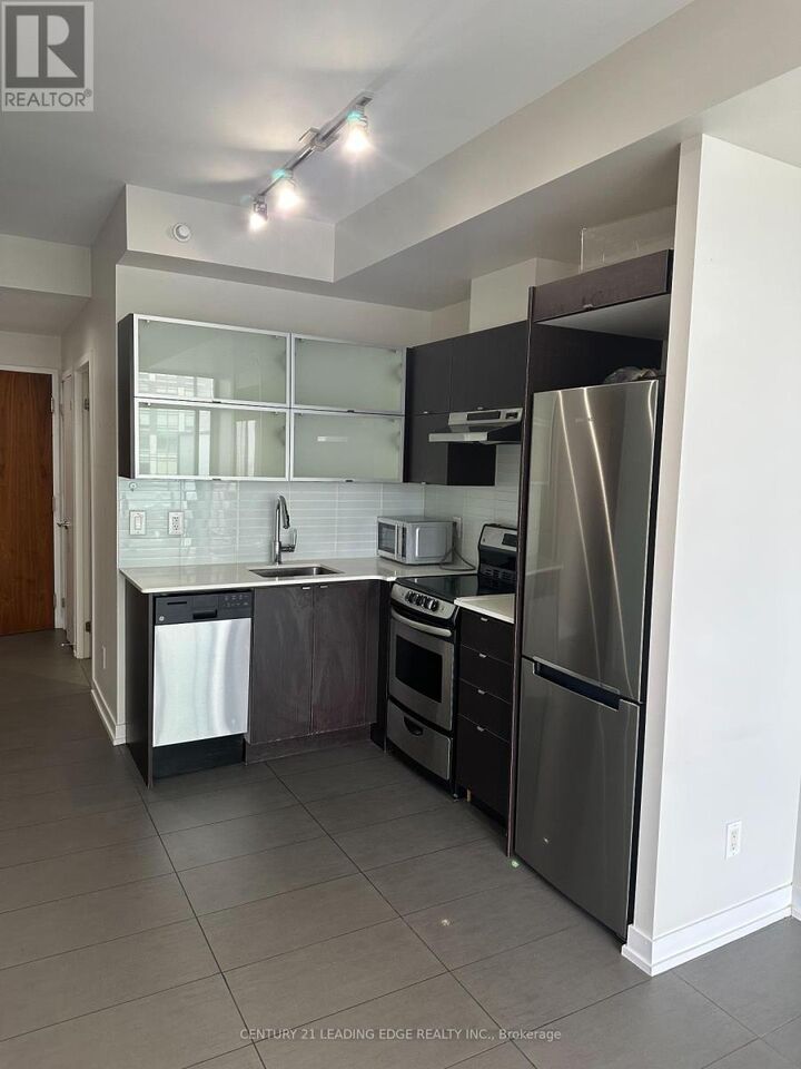 Property Photo:  170 Fort York Boulevard 2705  ON M5V 0E6 