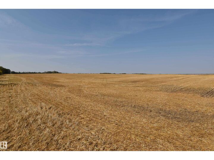 Property Photo:  Rge Rd 275 Twp Rd 523  AB T7Z 1Z3 
