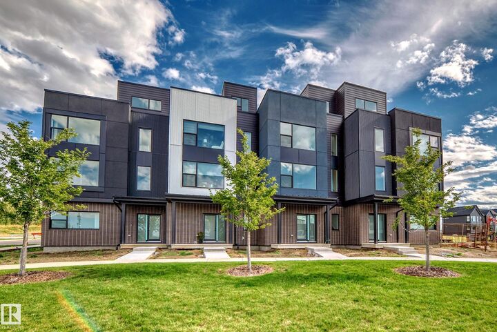 Property Photo:  5 Rondeau Drive 68  AB T8N 7X8 