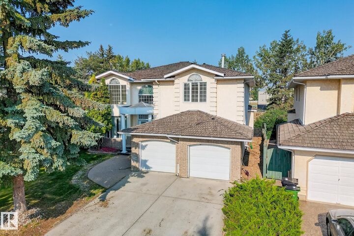 106 Farnell Close NW  Edmonton AB T6R 2E4 photo