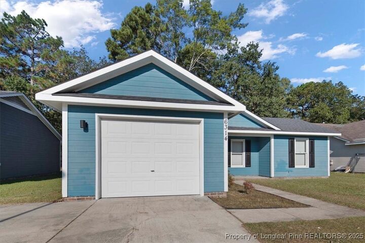 Property Photo:  6314 Chartley Drive  NC 28304 