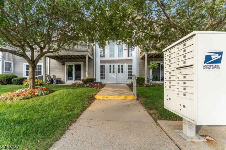 Property Photo:  5114 Austin Ct 14  NJ 07840 