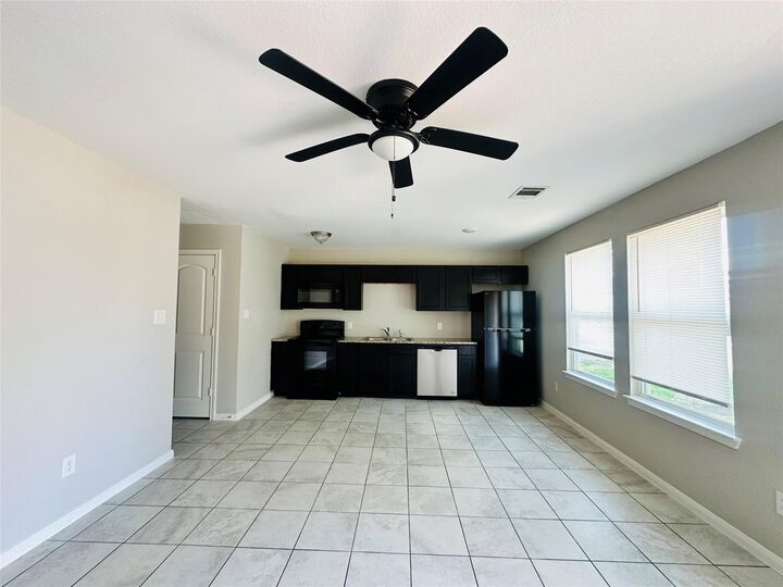 Property Photo:  16698 E Forrestal  TX 77316 