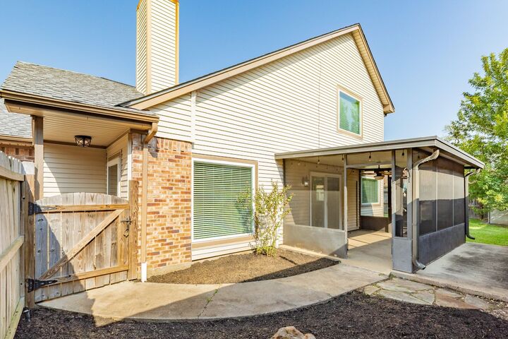 Property Photo: 114 Cacao Street TX 77566