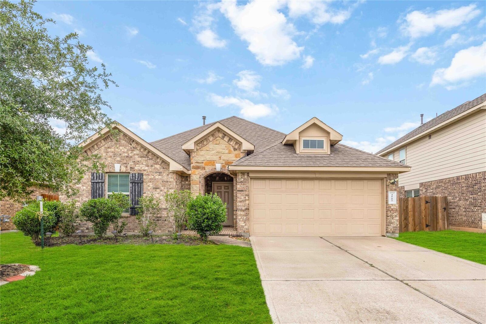 Property Photo: 4507 Terrazza Verde Drive TX 77493