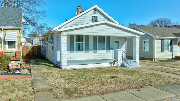 Property Photo: 3215 Forest Avenue IN 47712