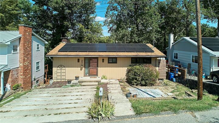 805 Basil Road  Charleston WV 25314 photo