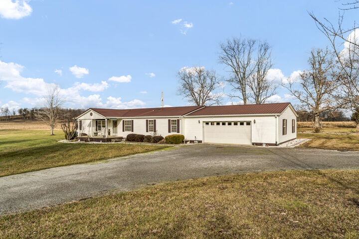 Property Photo: 27 Steve'S Court KY 41041