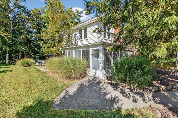 90 Forester Avenue  Warwick (Village) NY 10990 photo