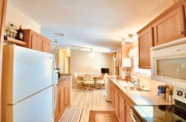 Property Photo:  251 Patterson Road H29  FL 33844 