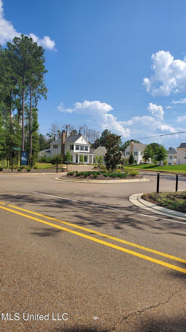 115 Commonwealth Drive  Madison MS 39110 photo