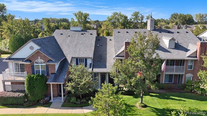 3579 Oakmonte Boulevard  Rochester MI 48306 4790 photo