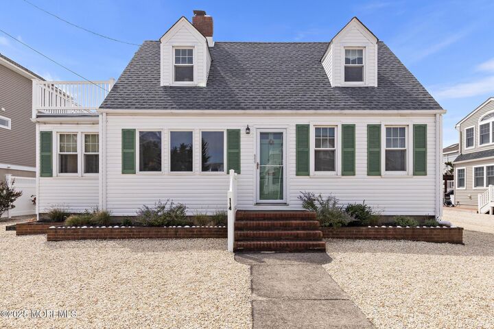 Property Photo:  114 E Ohio Avenue  NJ 08008 