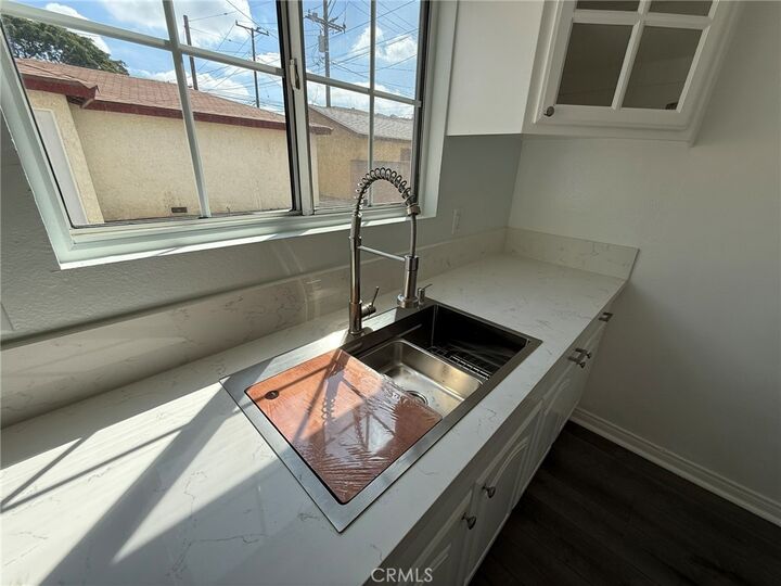 Property Photo:  6340 Orange Avenue  CA 90805 