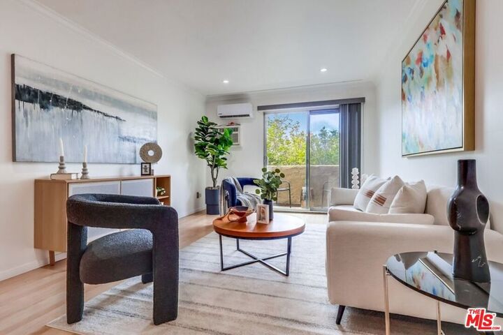 1351 N Orange Drive 212  Los Angeles CA 90028 photo