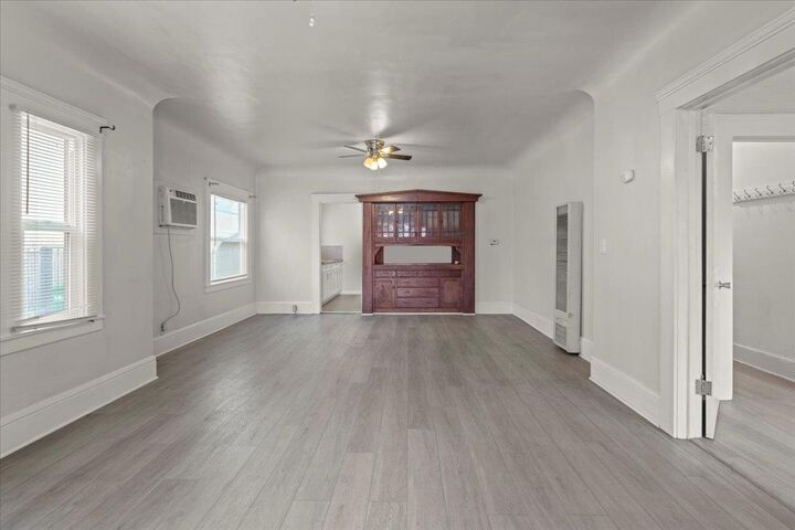Property Photo:  434 E Cleveland Street  CA 95204 