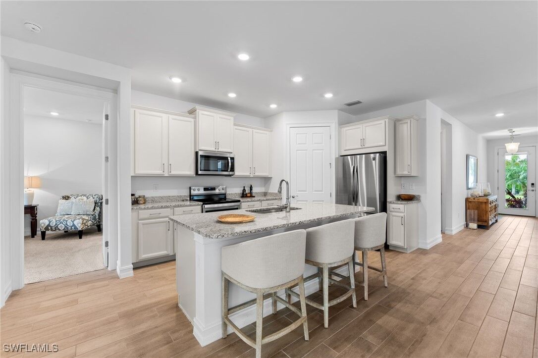 Property Photo:  16523 Crescent Beach Way  FL 34135 