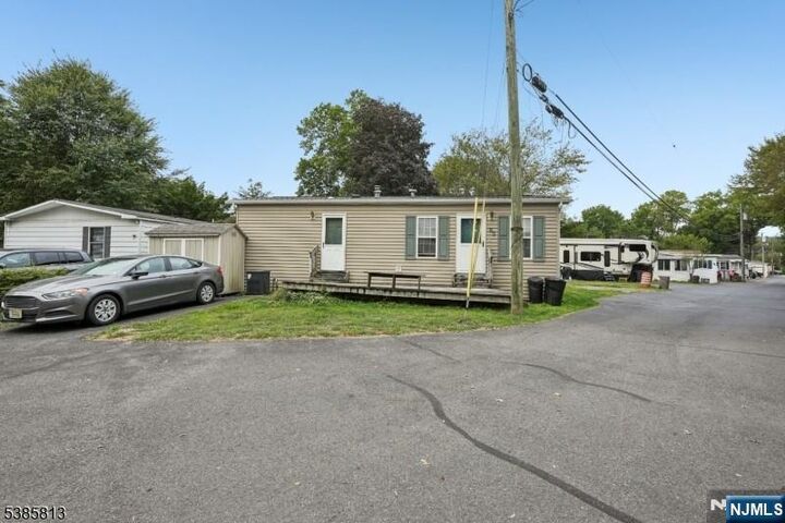 600 Pulis  Mahwah NJ 07430 photo