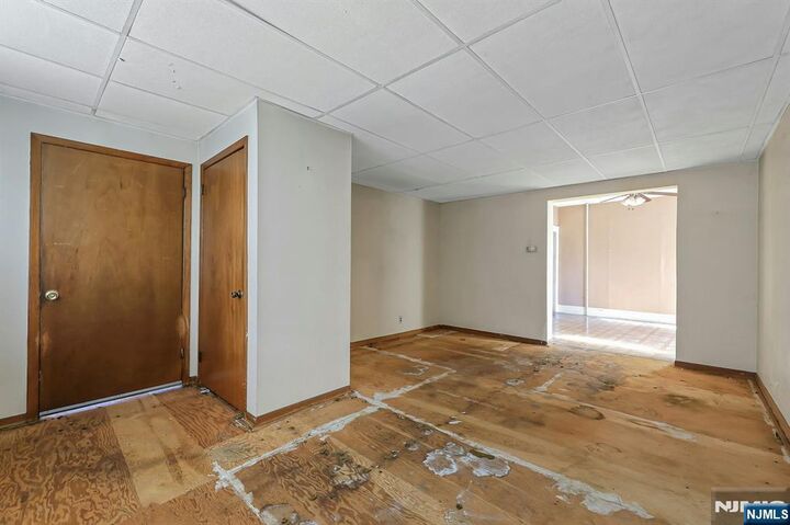 Property Photo:  447 Post Avenue  NJ 07071 