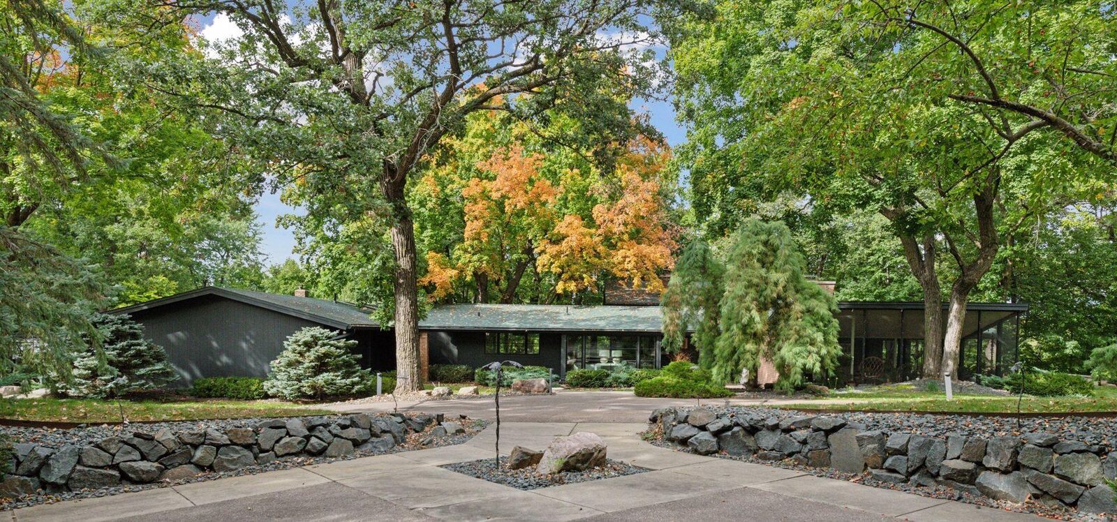 Property Photo:  20025 Manor Road  MN 55331 