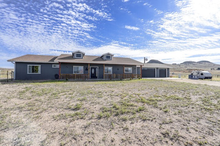 Property Photo: 5380 E Sirocco Vista AZ 86323